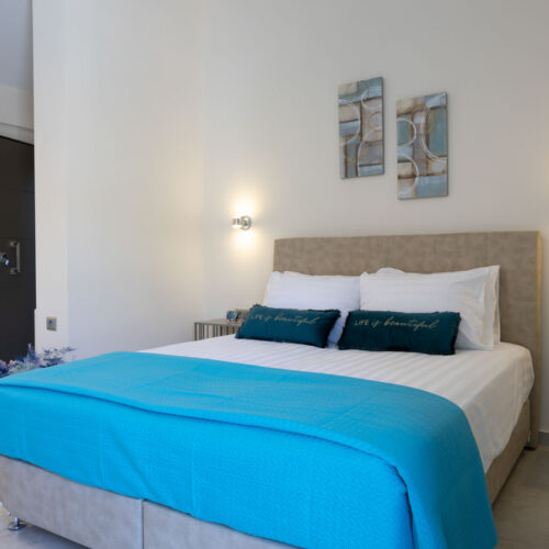 Topaz Studio | Meraviglia Residence