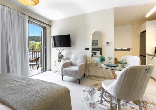 Sapphire Studio | Meraviglia Residence