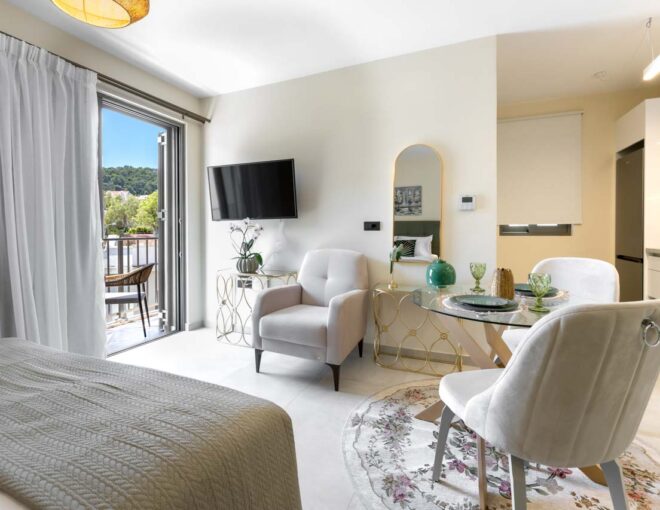 Sapphire Studio | Meraviglia Residence