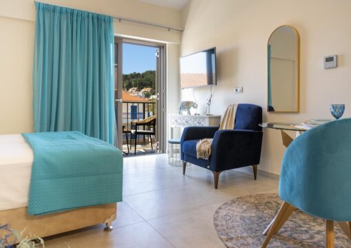 Topaz Studio | Meraviglia Residence