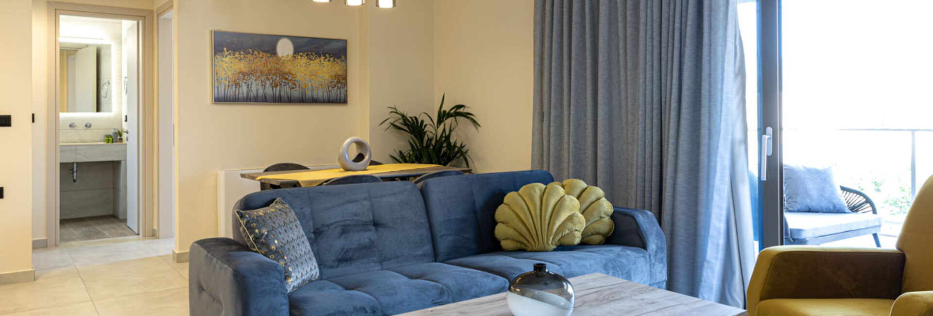 Amethyst Apartment | Meraviglia Residence