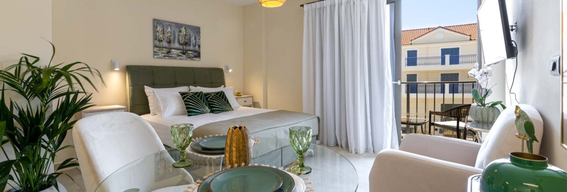 Sapphire Studio | Meraviglia Residence