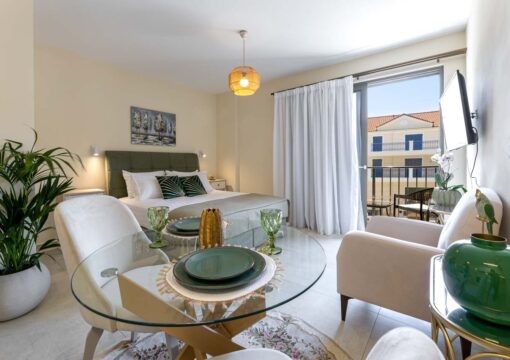 Sapphire Studio | Meraviglia Residence