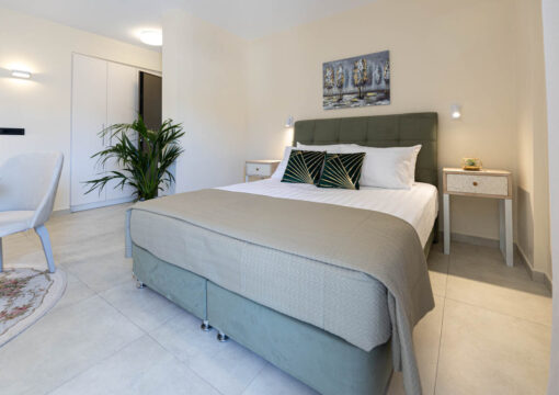 Sapphire Studio | Meraviglia Residence