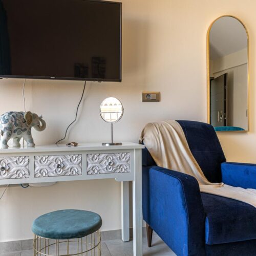 Topaz Studio | Meraviglia Residence