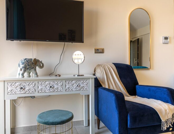 Topaz Studio | Meraviglia Residence