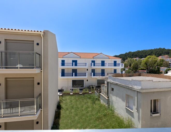 Topaz Studio | Meraviglia Residence