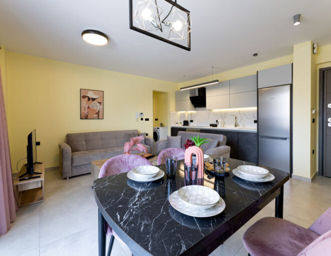 Ruby Apartment | Meraviglia Residence