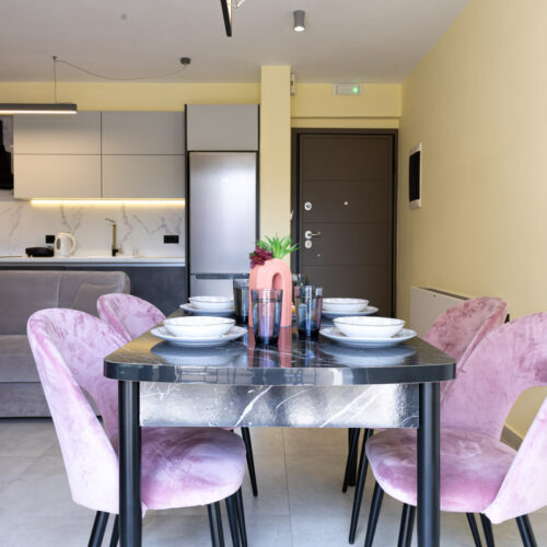 Ruby Apartment | Meraviglia Residence